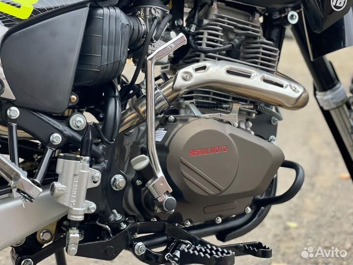 Мотоцикл Regulmoto Sport-003 300 PR