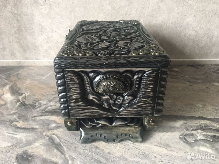 Шкатулка для украшений дерево