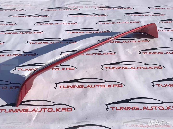 Спойлер на верх Ниссан Nissan Juke