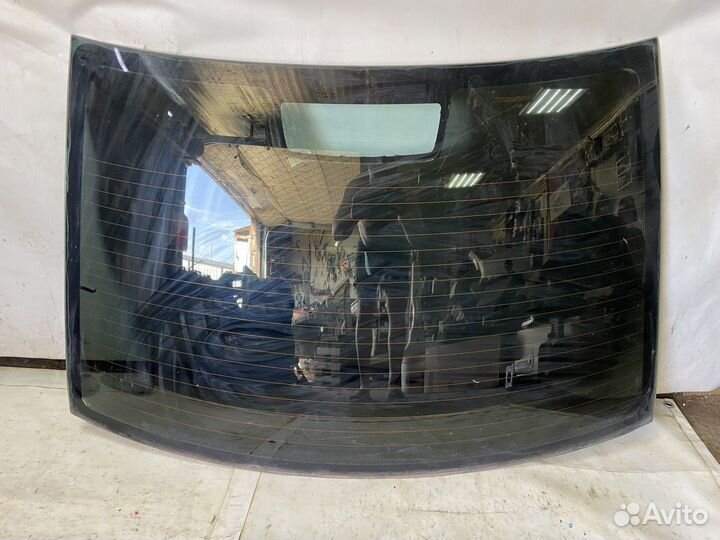 Заднее стекло Ford Focus 2