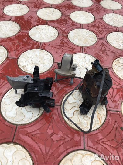 Lexus Rx350 (2015-19г) Подушка двигателя