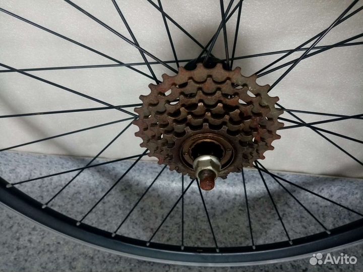 Колесо 26 дюймов новое заднее в сборе