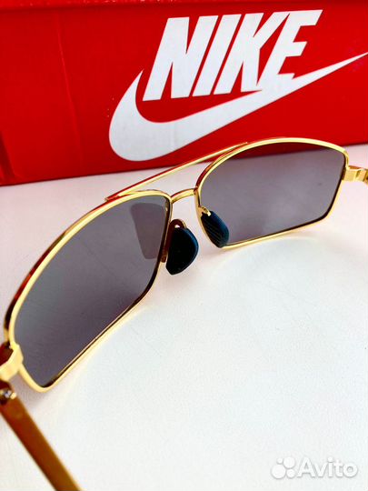 Фотохромные металлические очки Polaroid золотистые