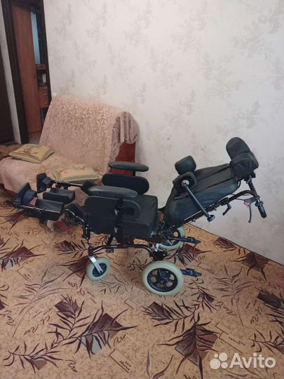 Кресло-коляска с ручным приводом