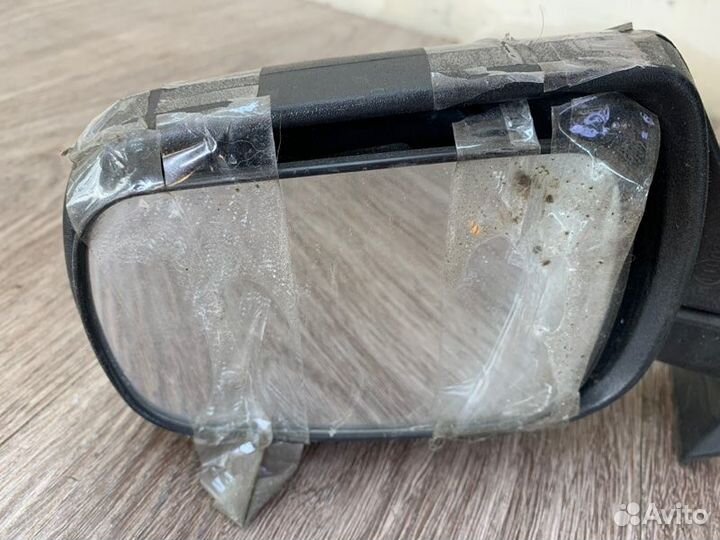 Зеркало переднее левое Ford Fiesta хетчбэк 5-ти
