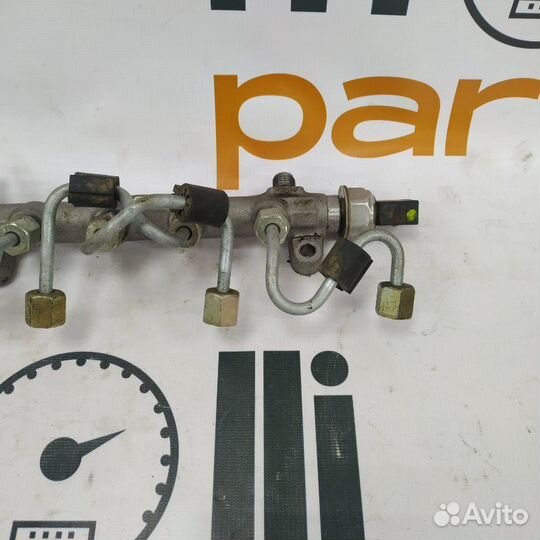 Топливная рампа Volkswagen Tiguan 2 2018