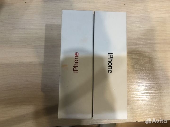 Коробки от iPhone