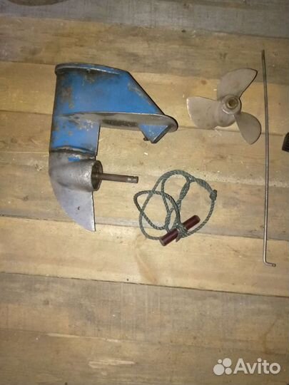 Лодочный мотор