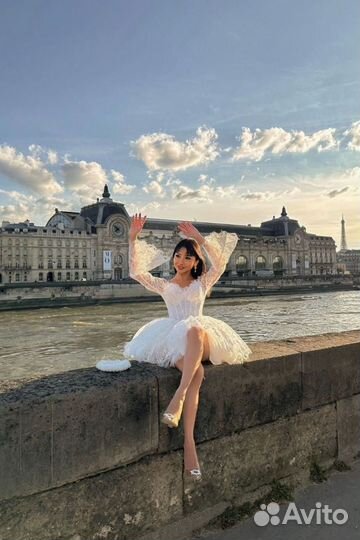 Платье красивое кружевное мини