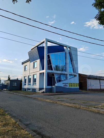 Торговое помещение, 423 м²