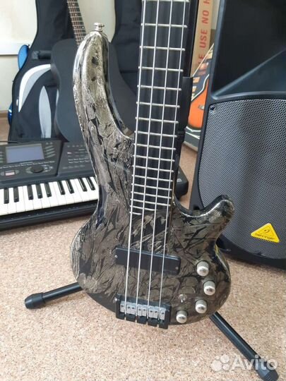 Бас гитара Cort Corbow 4