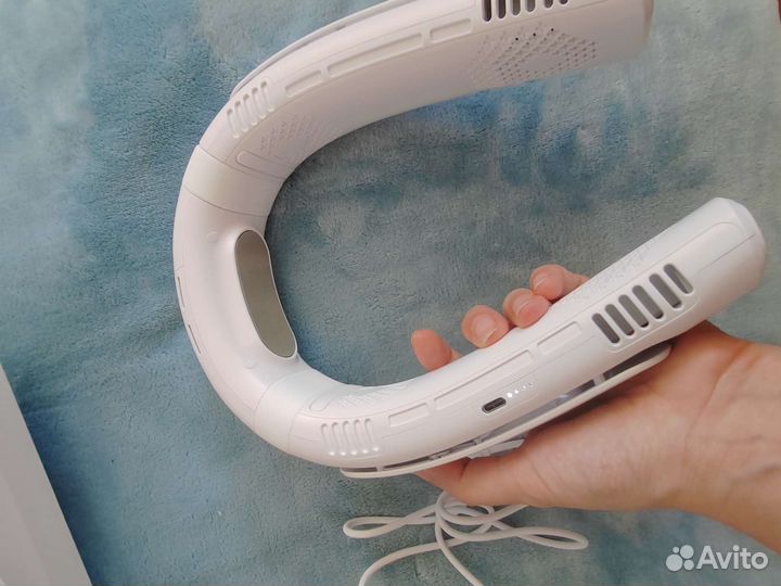 Портативный беспроводной вентилятор на шею