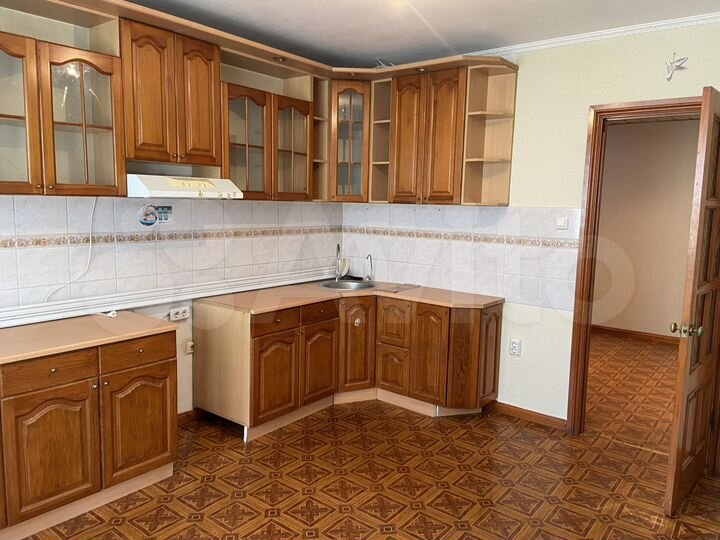 4-к. квартира, 110,6 м², 3/9 эт.