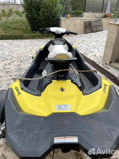 BRP see doo spark 3up