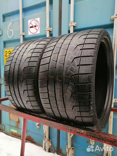 Pirelli Winter Sottozero II 295/30 R19