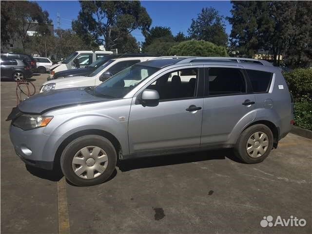 Разбор на запчасти Mitsubishi Outlander XL