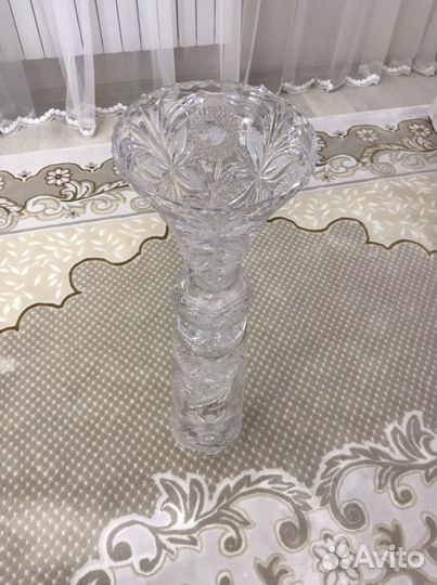 Ваза хрустальная напольная