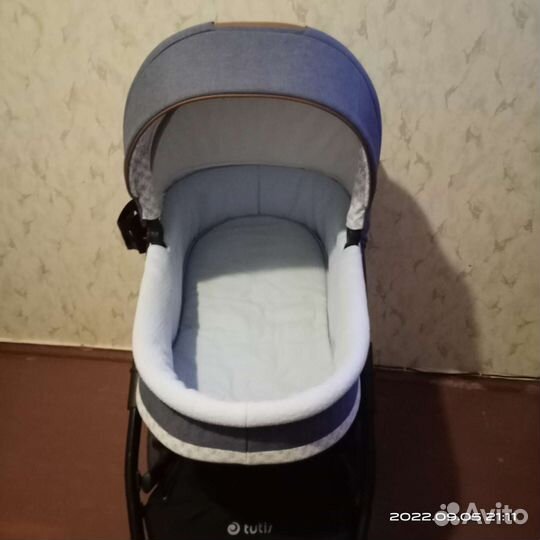 Коляска 2 в 1 +сумки в роддом