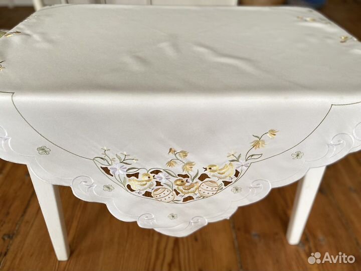 Скатерть праздничная