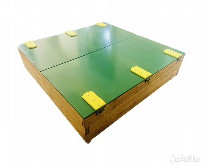 Детская песочница с крышками-столиками 1,5х1,5м