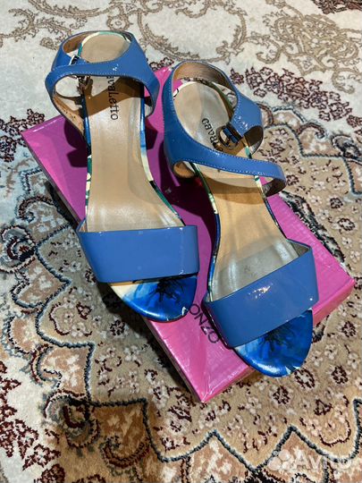 Босоножки женские 36 размер