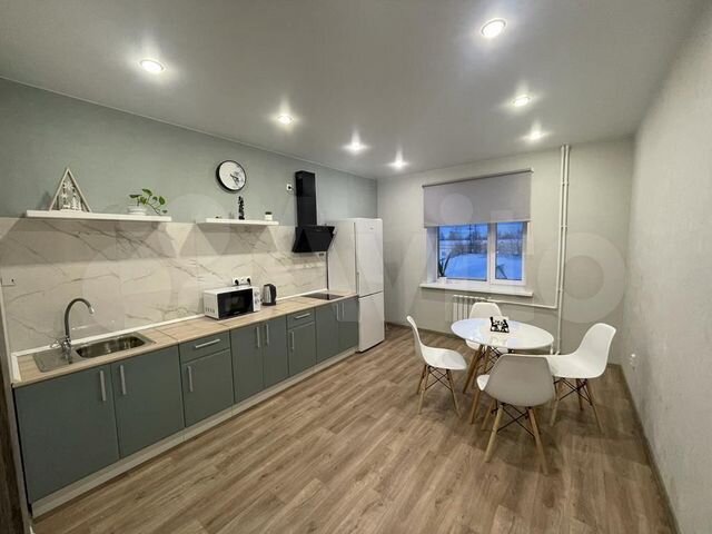 2-к. квартира, 56 м², 3/4 эт. в аренду Пойковском | Снять квартиру | Авито