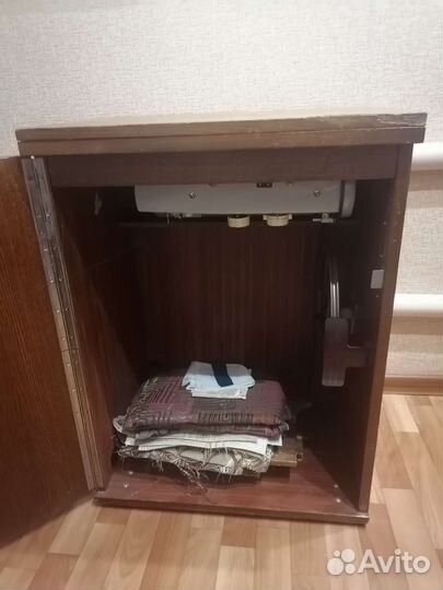 Швейная машина Чайка 3