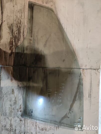 Заднее левое стекло Hyundai Sonata 2