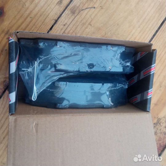 Тормозные диски+накладки передние Хонда Аккорд 94г