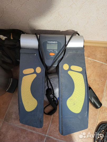 Тренажер степпер torneo