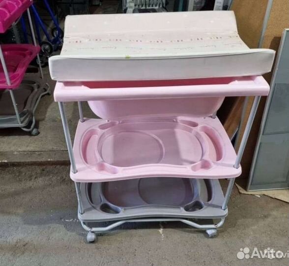 Столик для пеленания Brevi с ванночкой бу 2шт