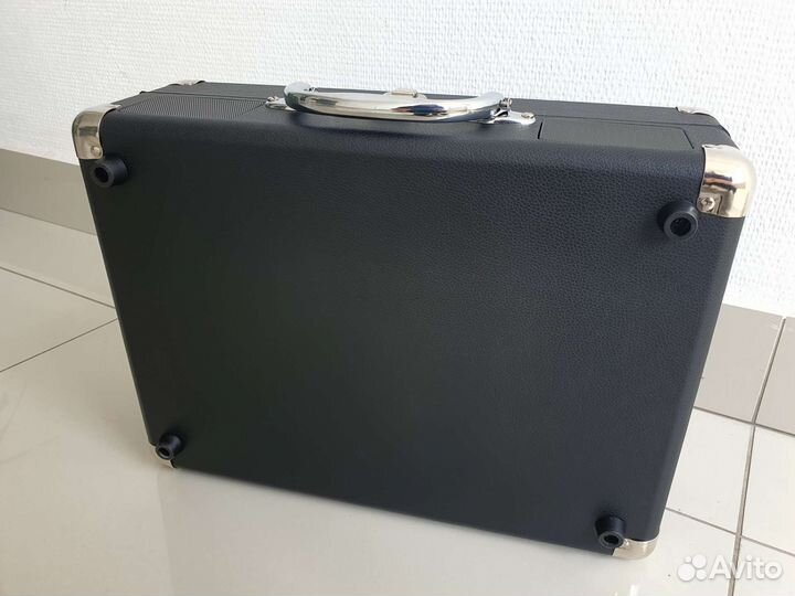 Новый граммофон, проигрыватель пластинок