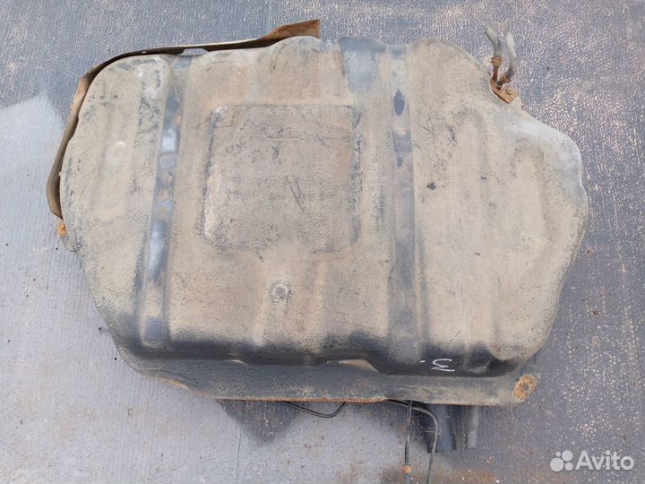 Бак топливный Mazda 626 GE
