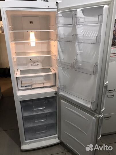 Холодильник LG