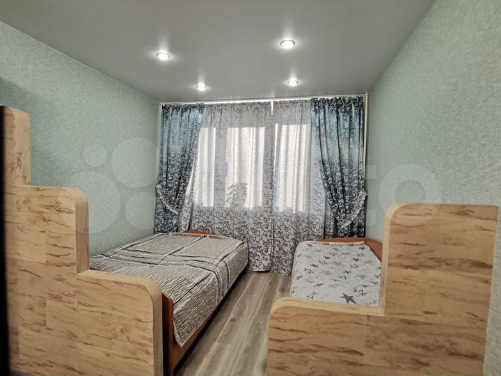 2-к. квартира, 41 м², 8/10 эт.