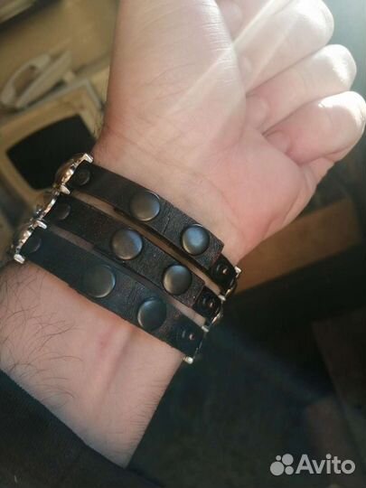 Кожаный браслет (стимпанк)