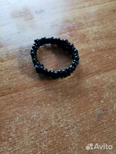 Кольцо из бисера