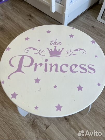 Детский стол и стул