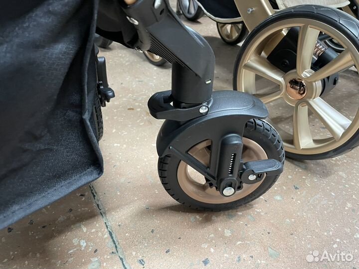 Коляска трансформер 2в1 с перекидной ручкой 518