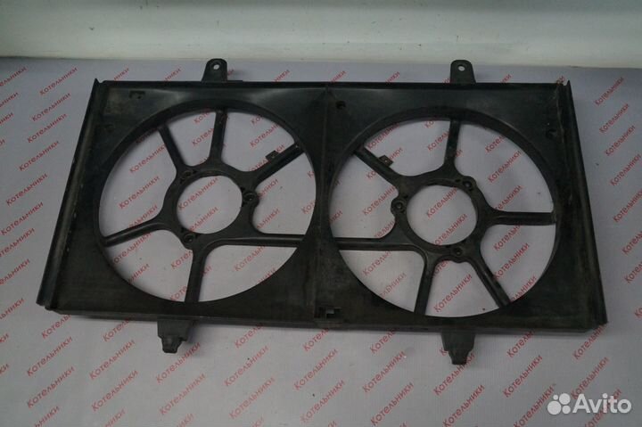 Nissan 21483-9Y000 Диффузор вентиляторов охл