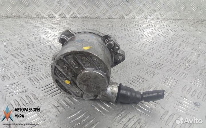 Насос вакуумный Mercedes-Benz M-Класс W164 2007