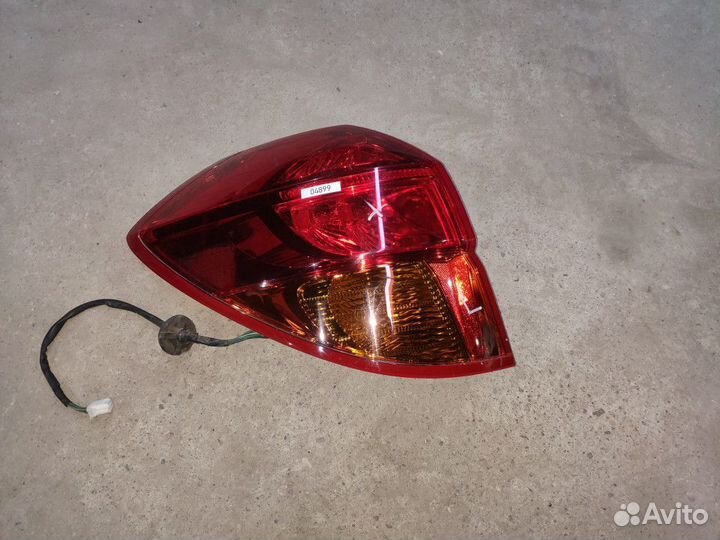 Фонарь задний левый Subaru Legacy 4