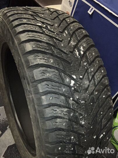 Nokian Tyres Hakkapeliitta 8 SUV 245/60 R18