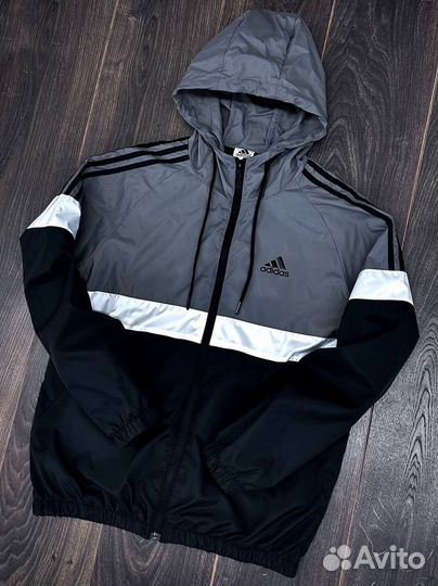 Ветровка adidas