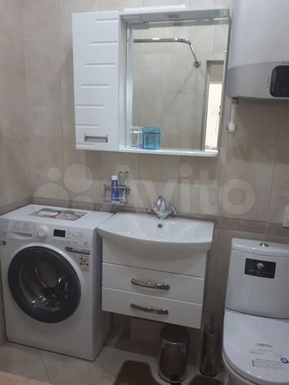 1-к. квартира, 42 м², 8/13 эт.