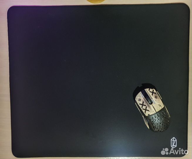 Игровые коврик и мышка