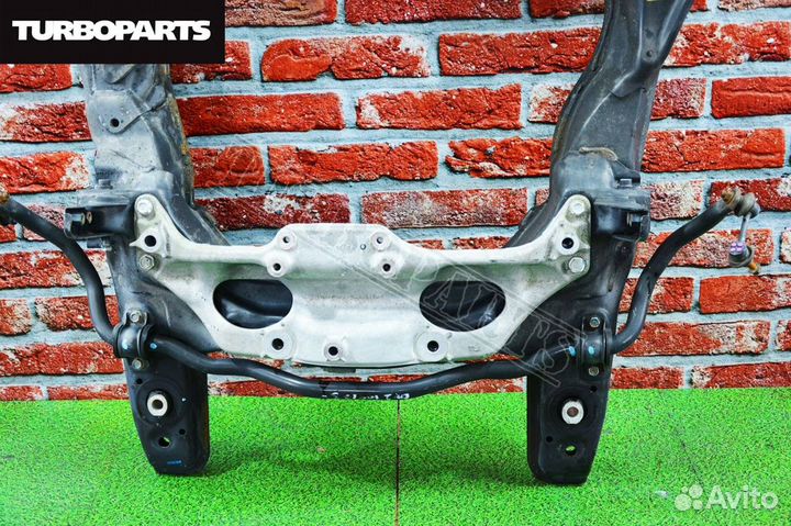 Балка под двс передняя Honda Accord CU2 K24Z3