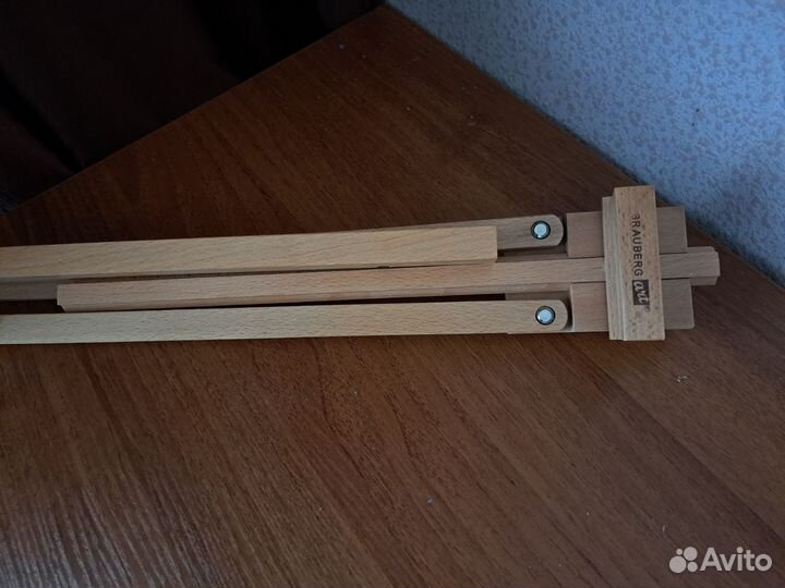 Мольберт настольный