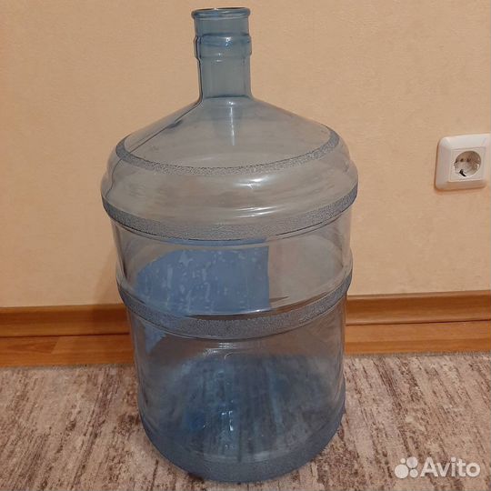 Бутылка для воды 19 литров с крышкой