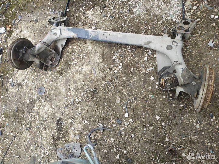 Балка подвески Skoda Octavia 1U 1.6 2007